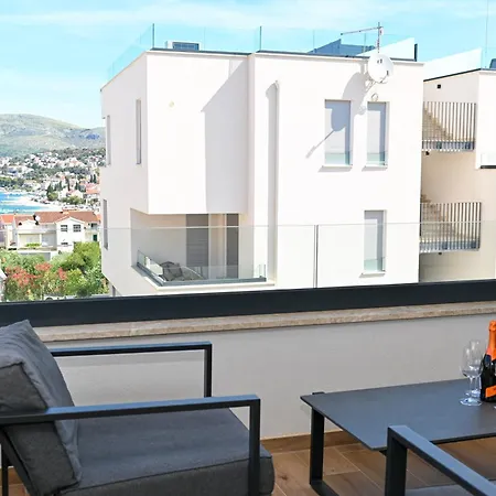 Apartamento Diva Luxury Trogir